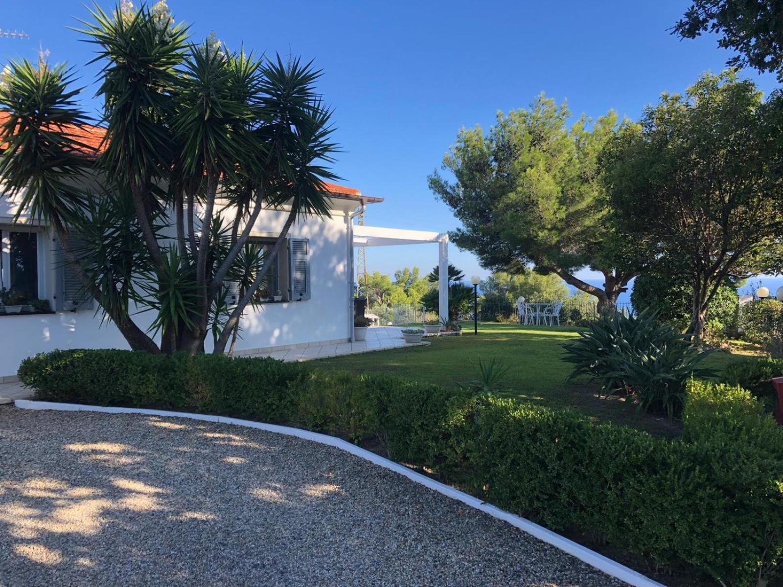 Villa Shambhala Сан Бартоломео ал Маре Екстериор снимка
